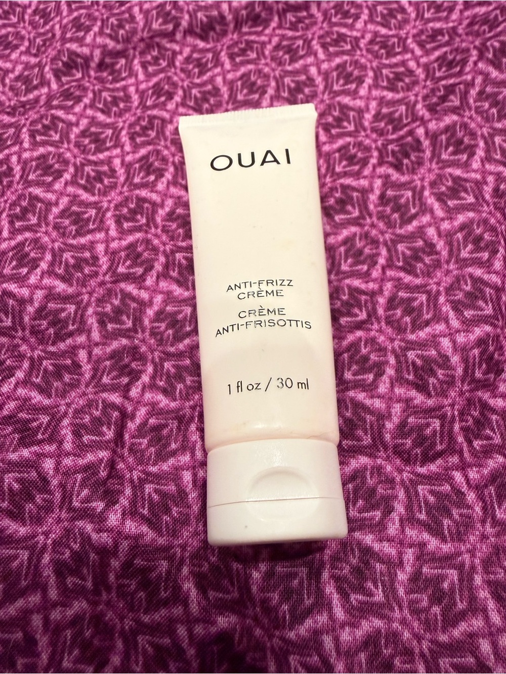 *NEW*1oz*OUAI* Anti-Frizz Crème - White Tube